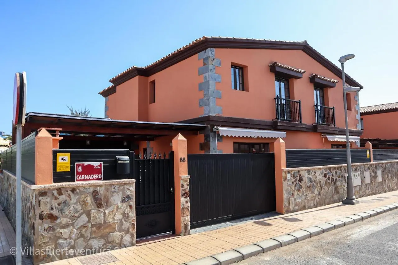 Casa Macu contacts